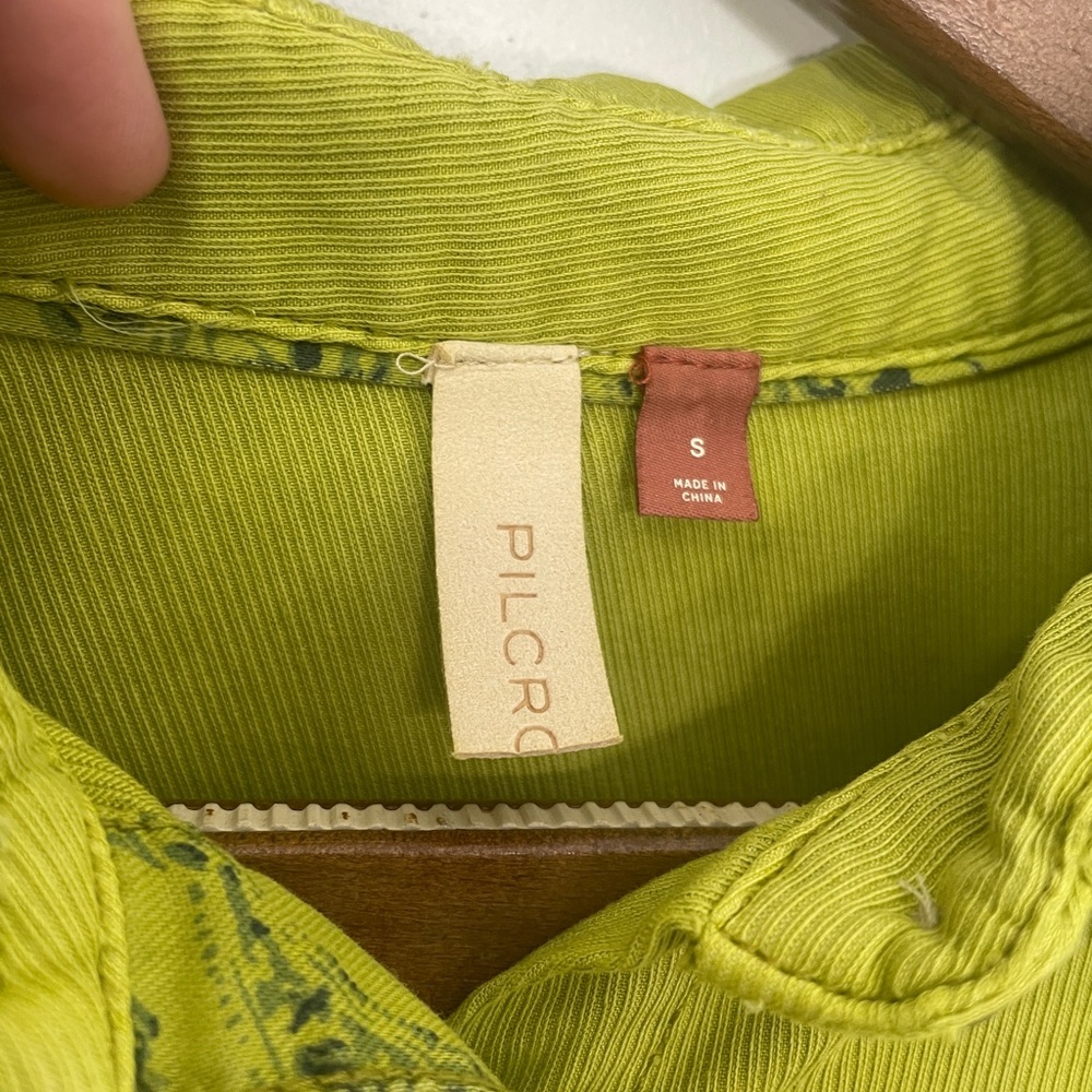 Pilcro The Bo Boyfriend Buttondown - Picture 8 of 12